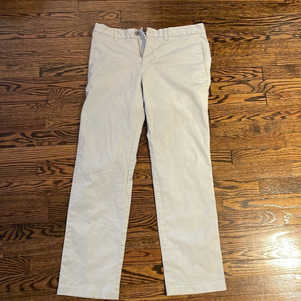 White khaki pants. Size 34/32